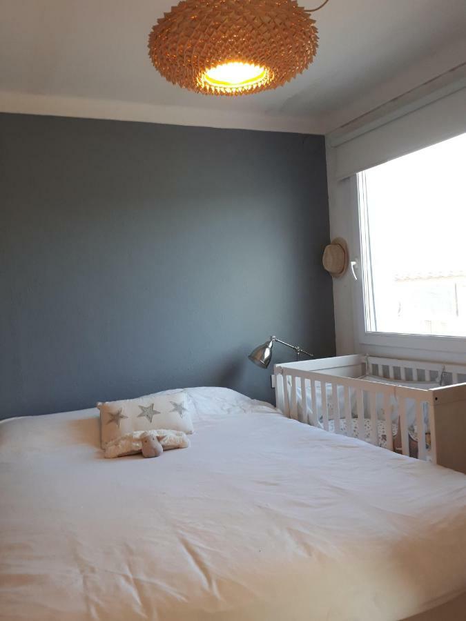 Apartamento En Casa De Campo Cerca De La Playa 팔스 외부 사진